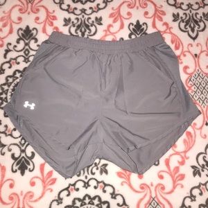 Underarmour shorts